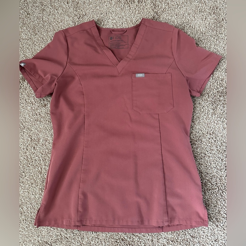 Figs Women's Top in mauve